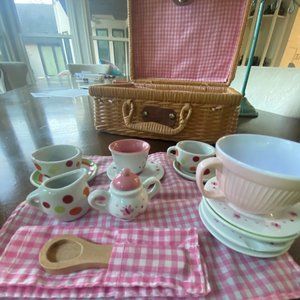 Pink Tea Set